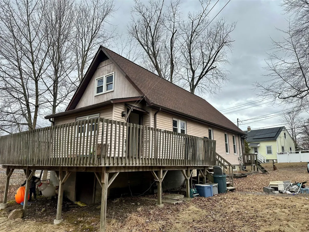 Rockland/Orange/NJ Real Estate | View 95 Silver Lake Sctn Road | Listing