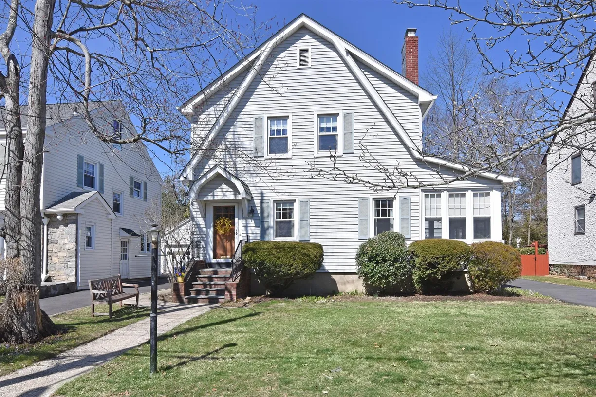 Westchester Real Estate | View 37 Carwall Avenue | 3 Beds, 1 Bath