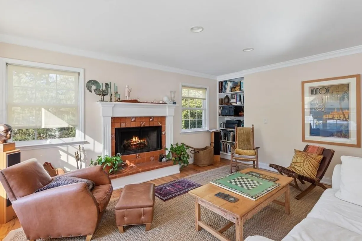 The Hamptons Real Estate | View 24 Clamshell Avenue | Listing