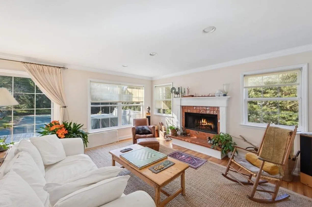 The Hamptons Real Estate | View 24 Clamshell Avenue | Listing