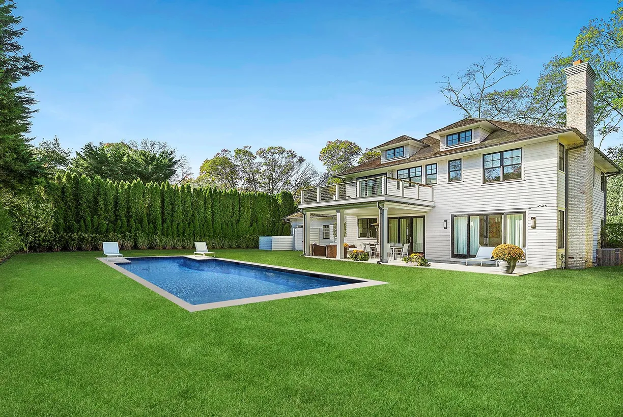 The Hamptons Real Estate | View 200 Cove Hollow Road | Listing
