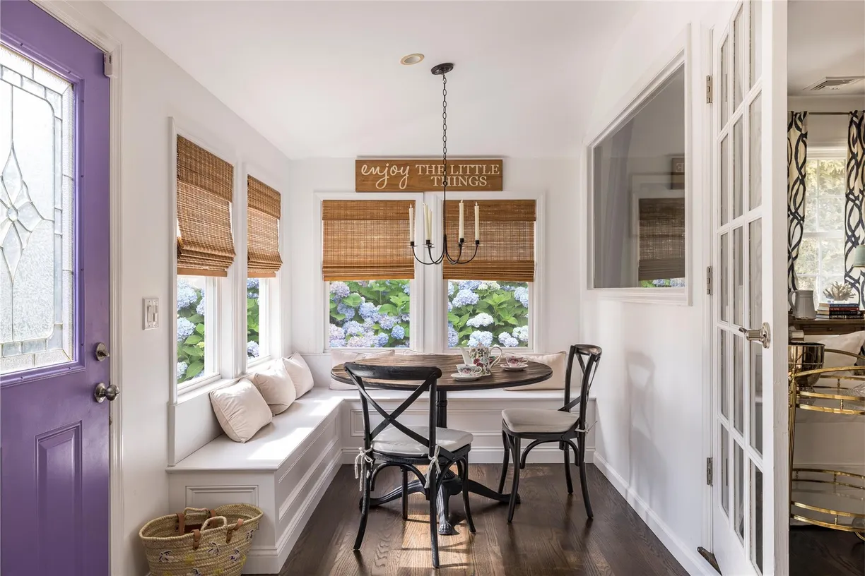 The Hamptons Real Estate | View 77 Hillcrest Avenue | 3 Beds, 2 Baths