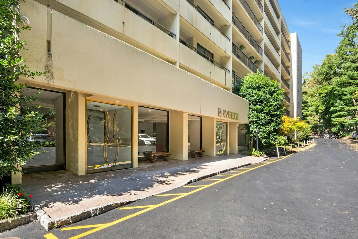 Westchester Real Estate | View 1 David Lane, 2-G | Listing