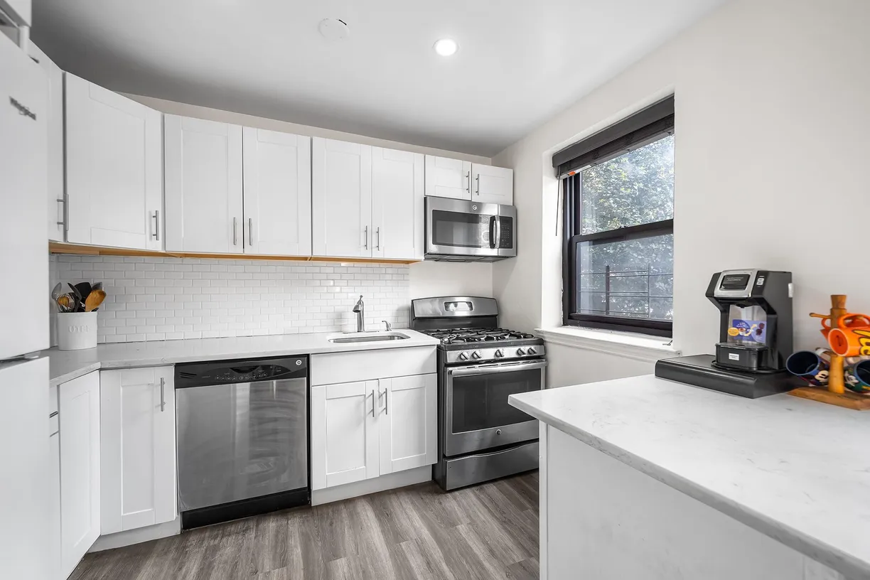Westchester Real Estate | View 314 Richbell Road, A2 | 2 Beds, 1 Bath