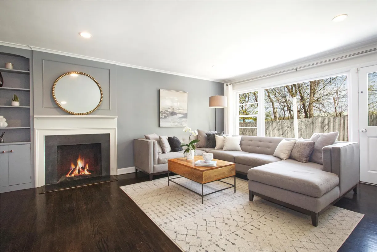 Westchester Real Estate | View 10 Copley Road | Listing