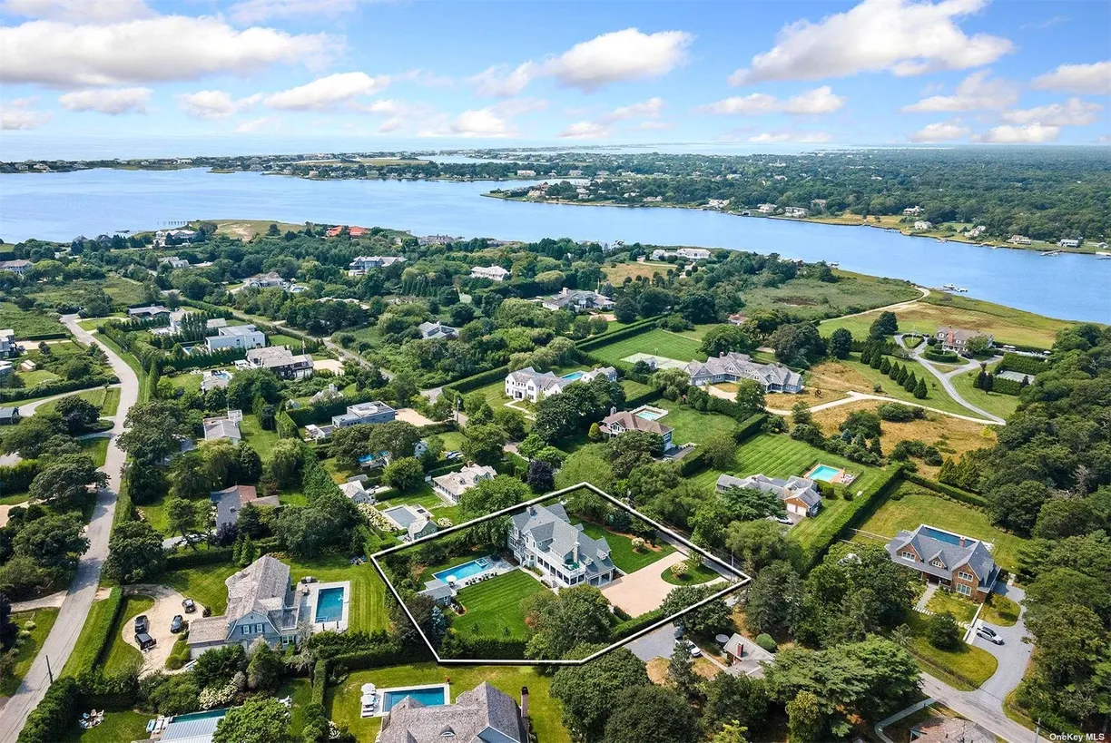 The Hamptons Real Estate | View 6 Assups Neck Lane | Listing