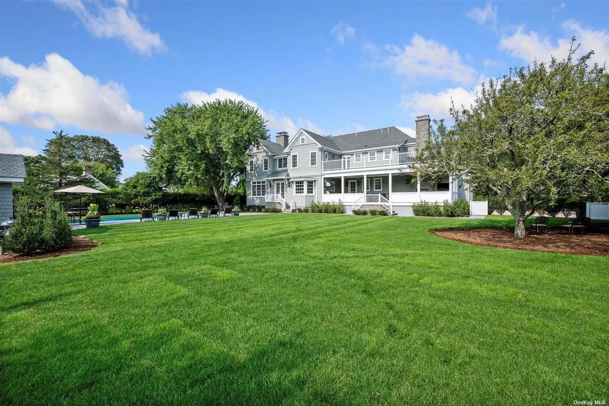 The Hamptons Real Estate | View 6 Assups Neck Lane | Listing