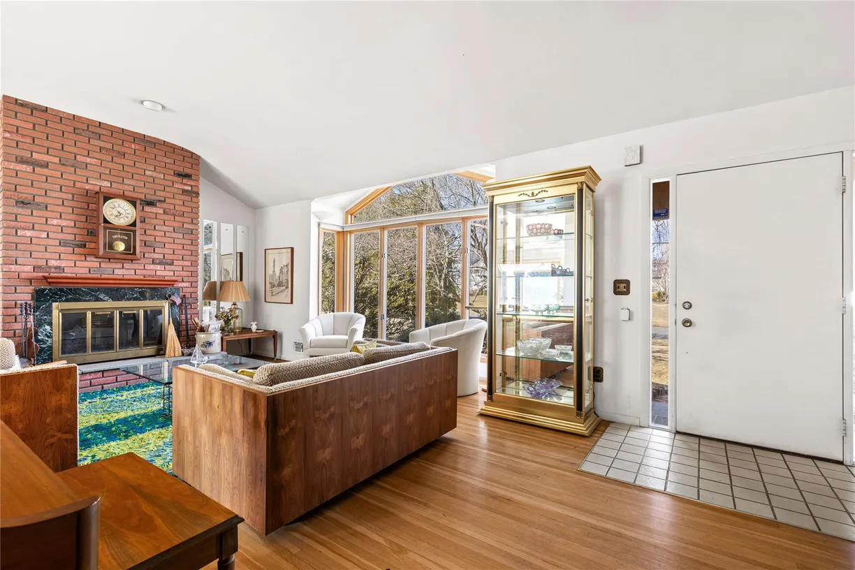 Westchester Real Estate | View 1 Country Ridge Drive | Listing
