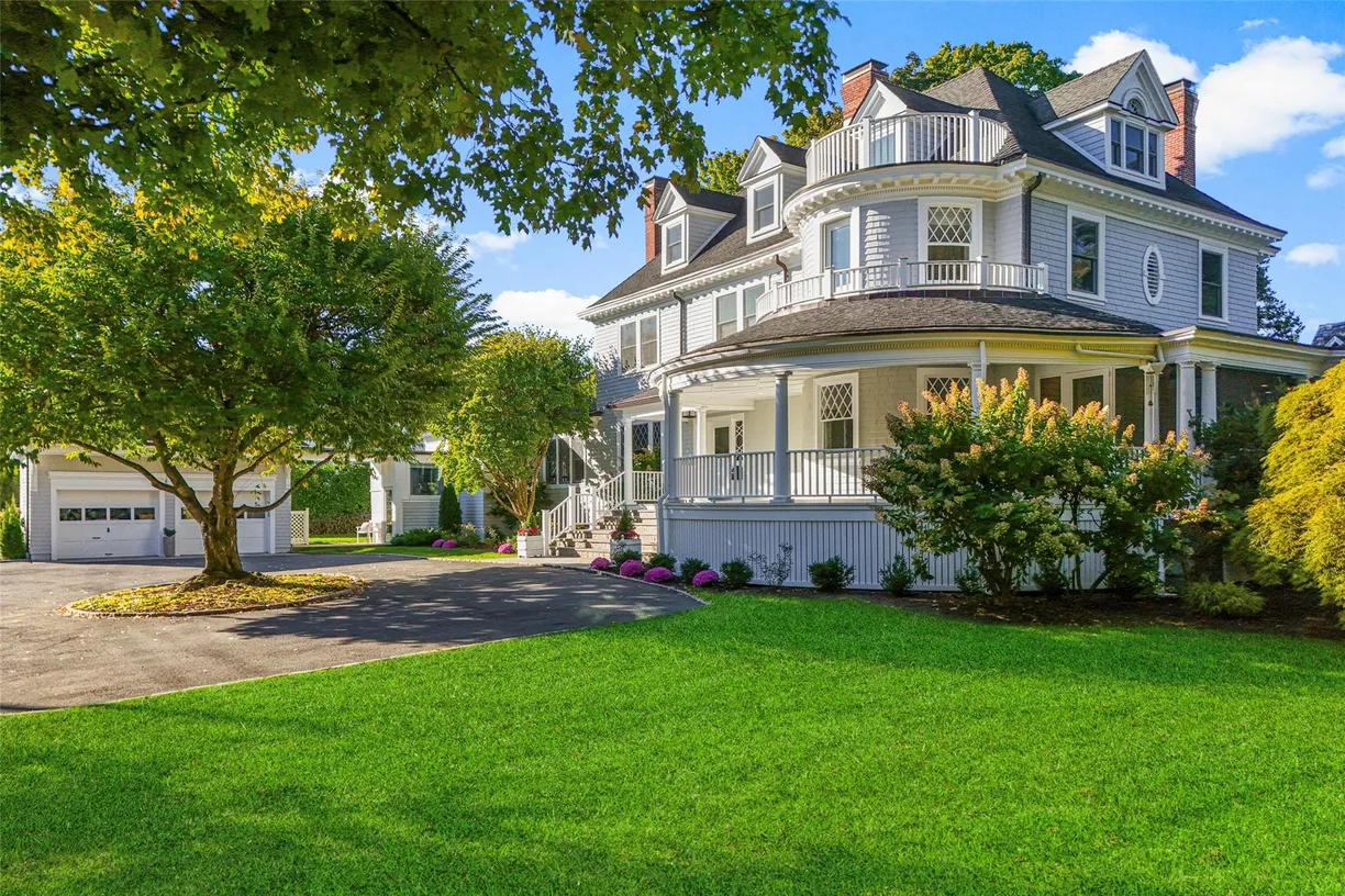 Westchester Real Estate | View 60 Ocean Avenue | 6 Beds, 4 Baths