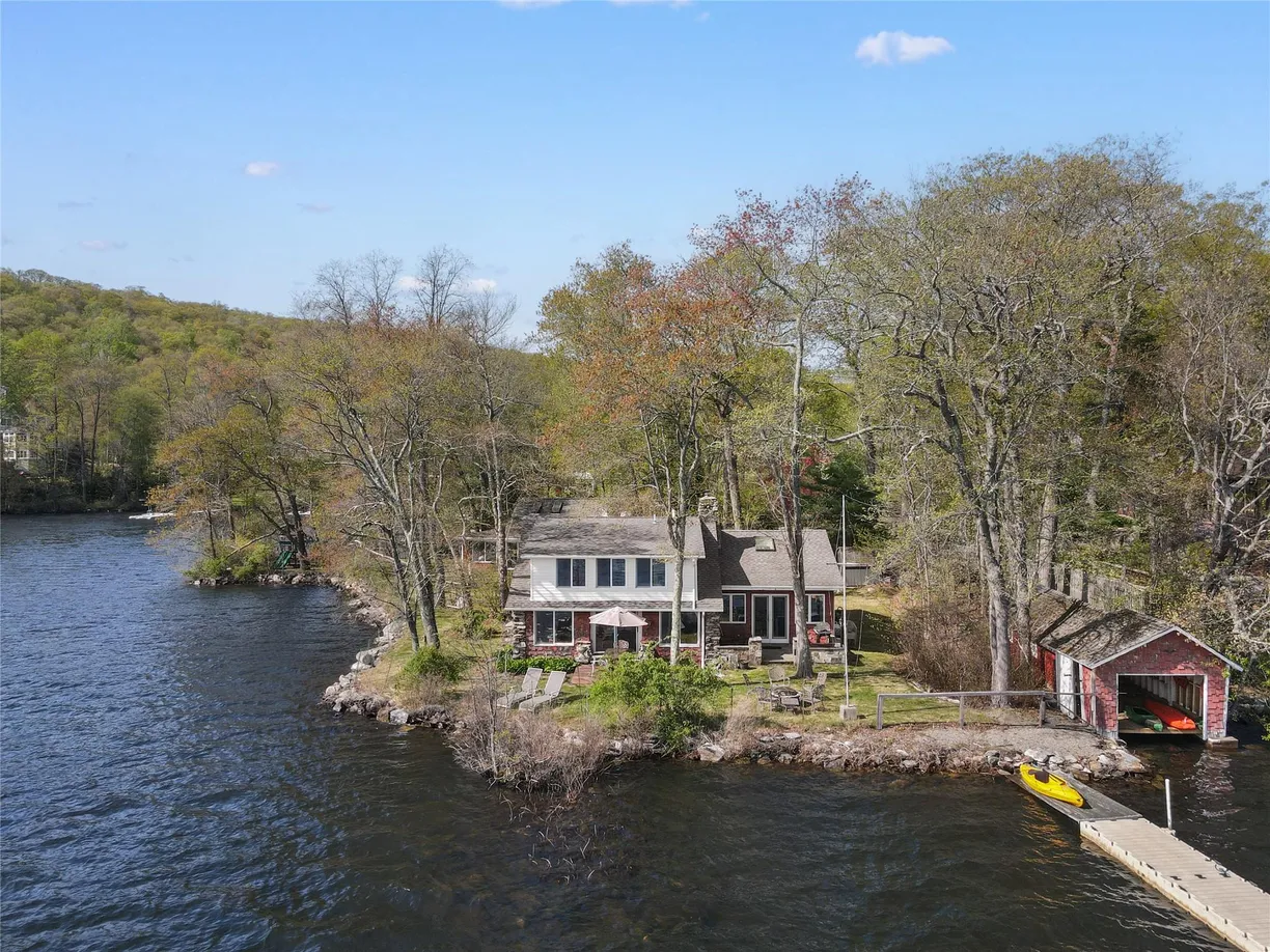 Hudson Valley Real Estate | View 41 Clubhouse Road | 4 Beds, 3 Baths