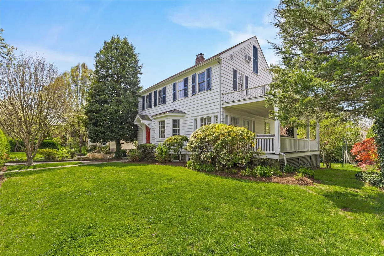 Westchester Real Estate | View 22 Mayhew Avenue | Listing