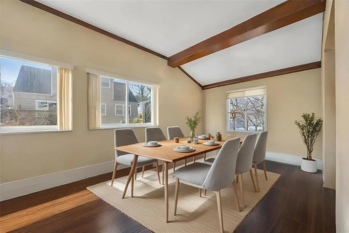 Westchester Real Estate | View 16 Stratford Road | Listing