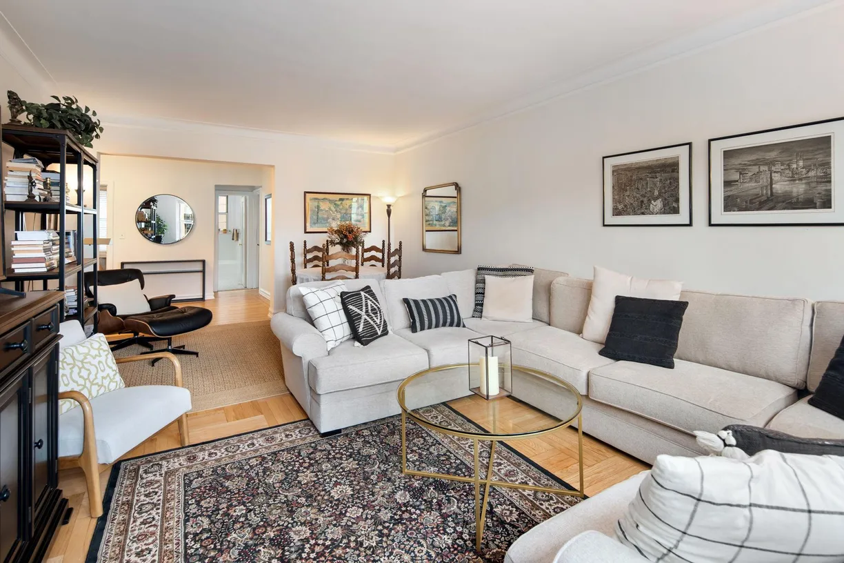 Westchester Real Estate | View 21 N Chatsworth Avenue, 4G | Listing