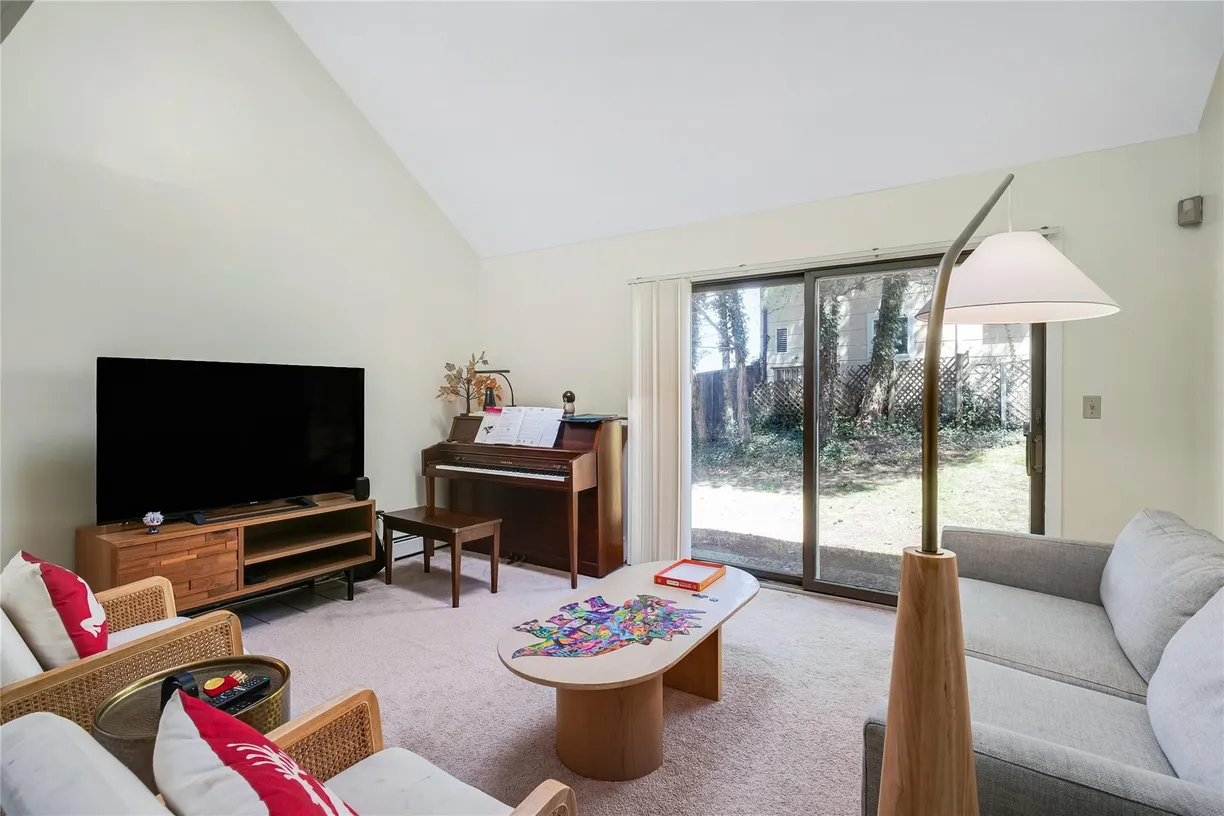 Westchester Real Estate | View 3 Evon Court | Listing