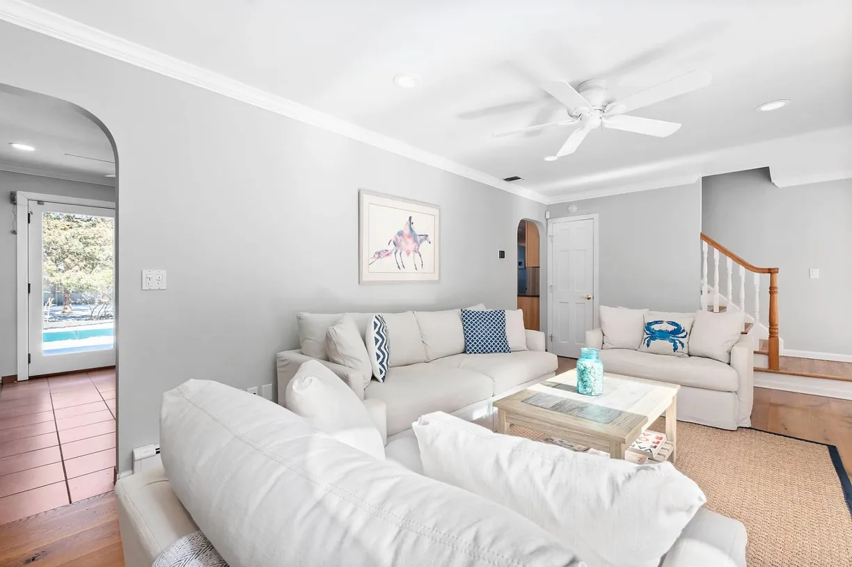 The Hamptons Real Estate | View 13 Buttercup Lane | Listing