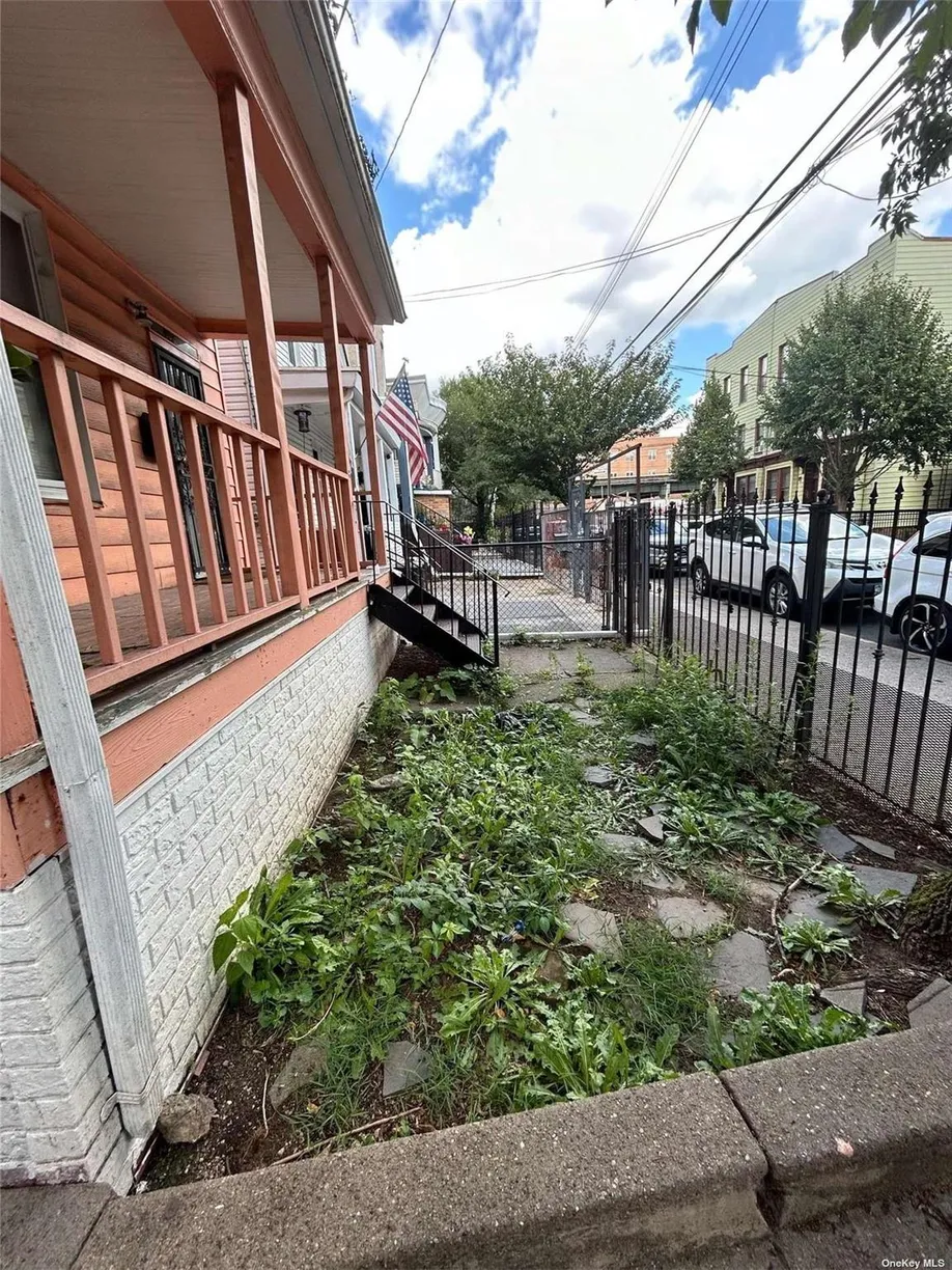 New York City Real Estate | View 168 Miller Avenue | Listing