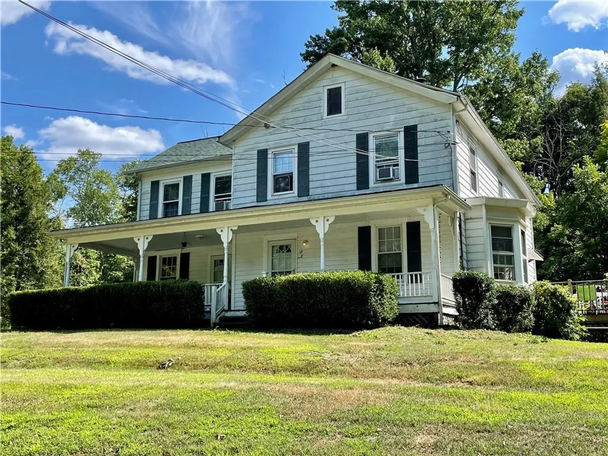 Rockland/Orange/NJ Real Estate | View 17 Ribbecke Hill Road | 2 Beds, 2 Baths