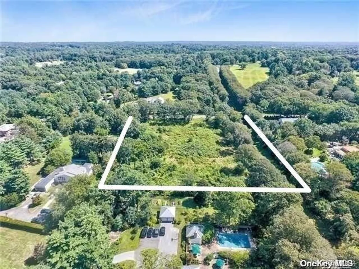 Rockland/Orange/NJ Real Estate | View 68 Old Westbury Road