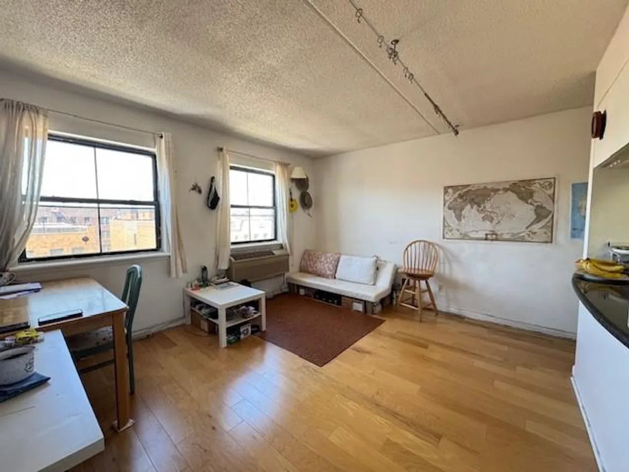 New York City Real Estate | View 47-35 41st Street, 6B | Listing