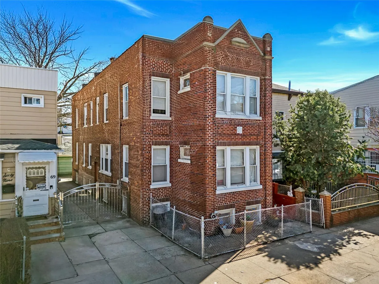 New York City Real Estate | View 75 Autumn Avenue | Listing
