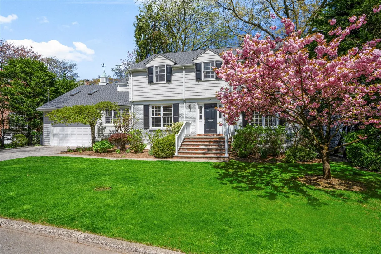 Westchester Real Estate | View 27 Pine Brook Drive | Listing