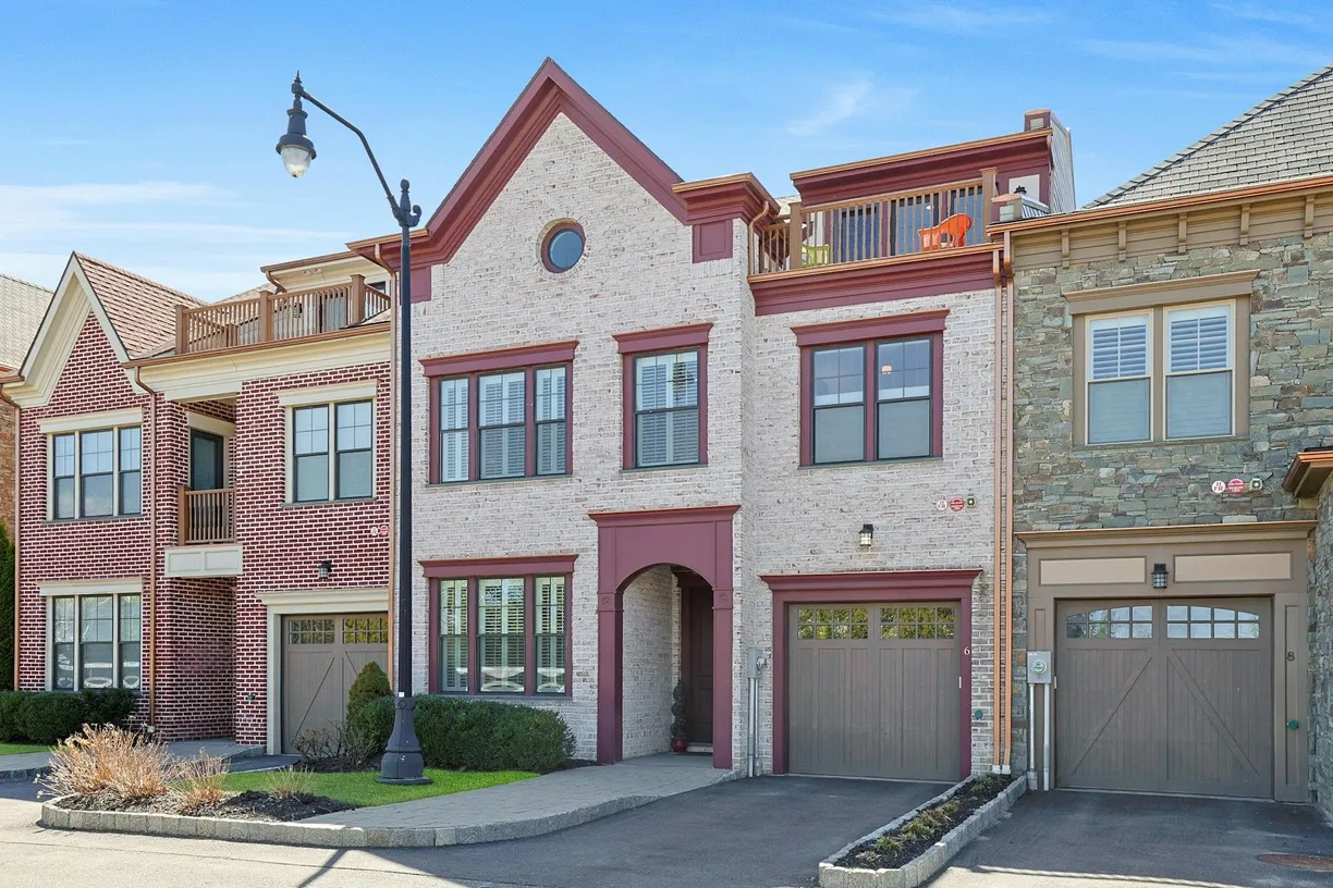Westchester Real Estate | View 6 Hudson View Way | Listing