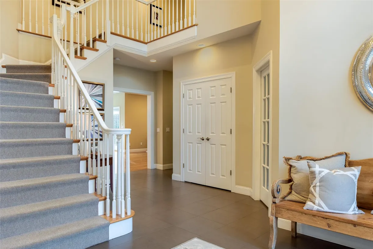 Westchester Real Estate | View 35 Stonewall Circle | Listing