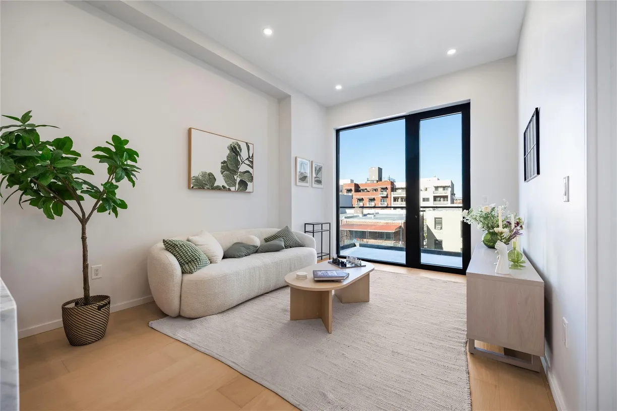 New York City Real Estate | View 31-16 21st Street, 2G | 1 Bed, 1 Bath