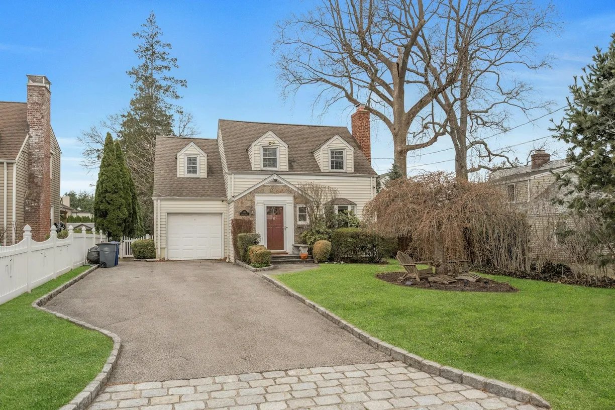 Westchester Real Estate | View 178 Beech Street | 3 Beds, 1 Bath
