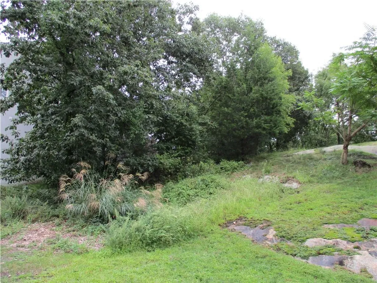 Westchester Real Estate | View 22 Nethermont Avenue | Listing
