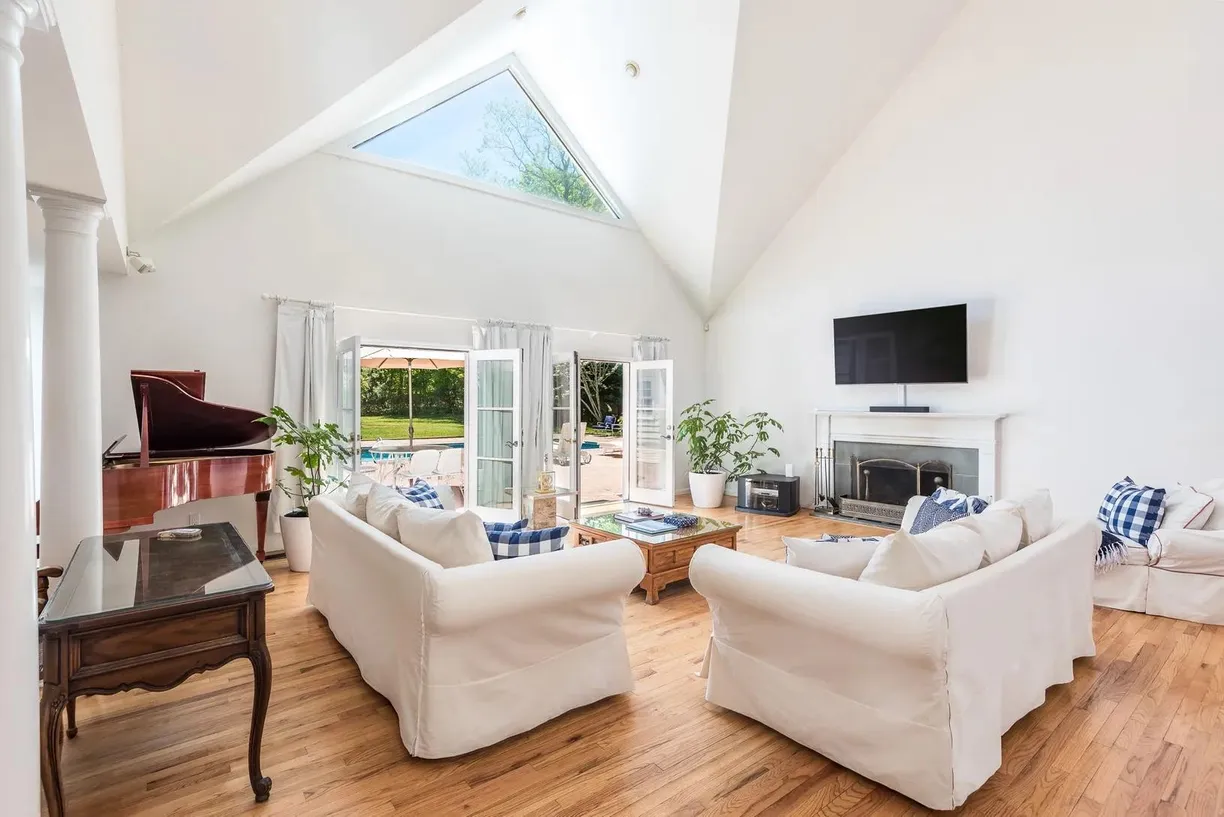 The Hamptons Real Estate | View 1224 Brick Kiln Road | Listing