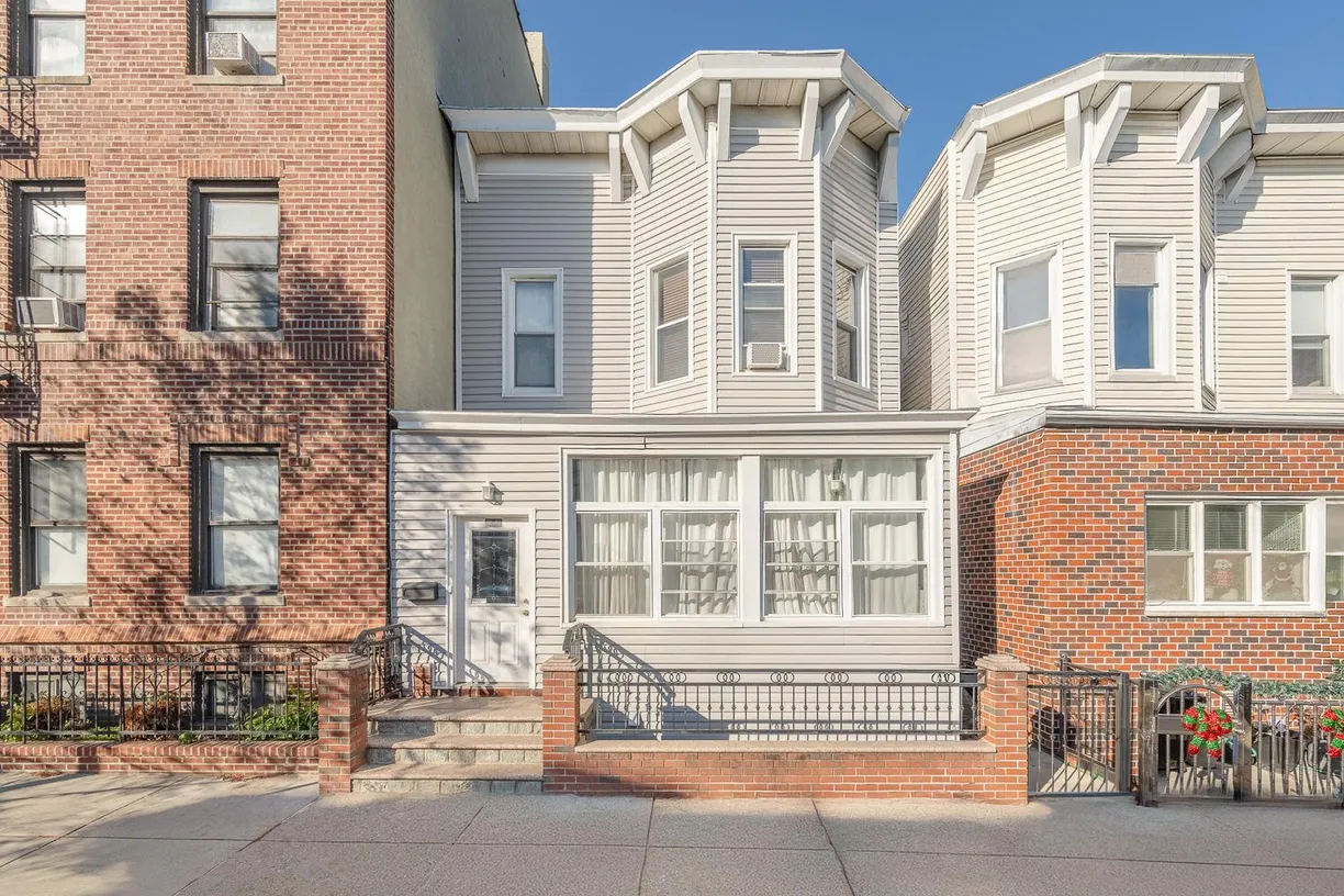 New York City Real Estate | View 25-22 44th Street | 6 Beds, 2 Baths