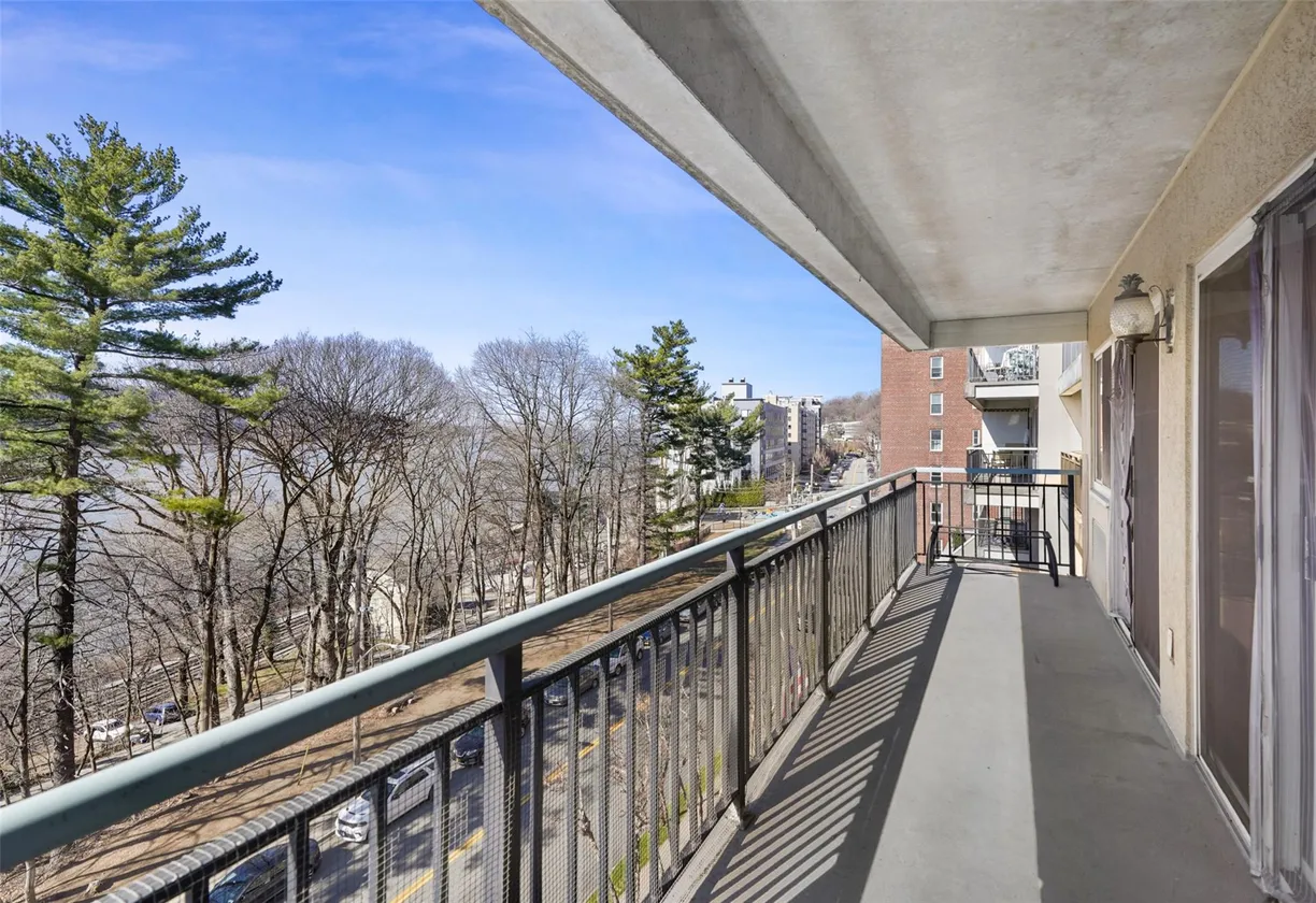 Westchester Real Estate | View 1020 Warburton Avenue, 6C | Listing