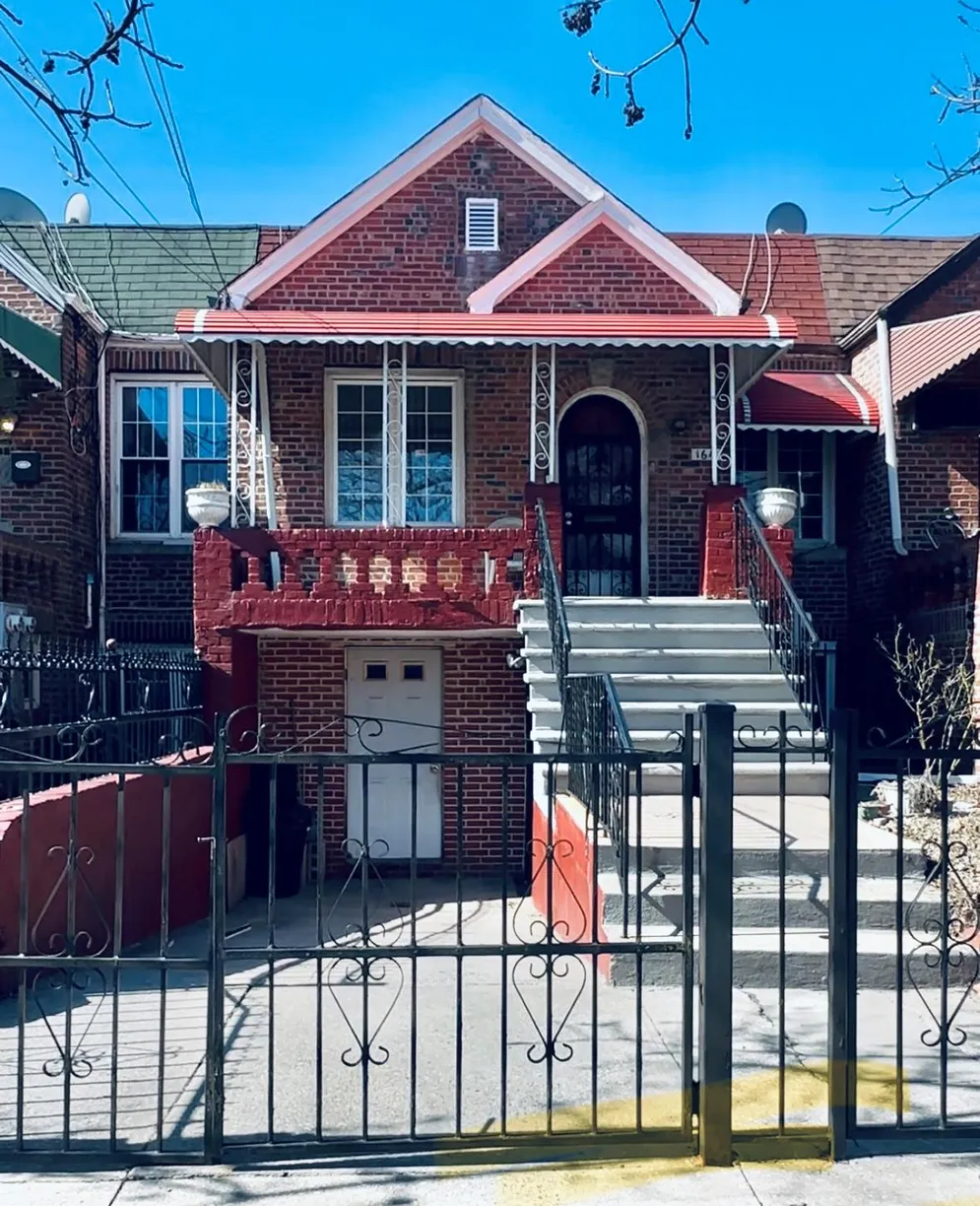 New York City Real Estate | View 164 E 89th Street | 3 Beds, 2 Baths