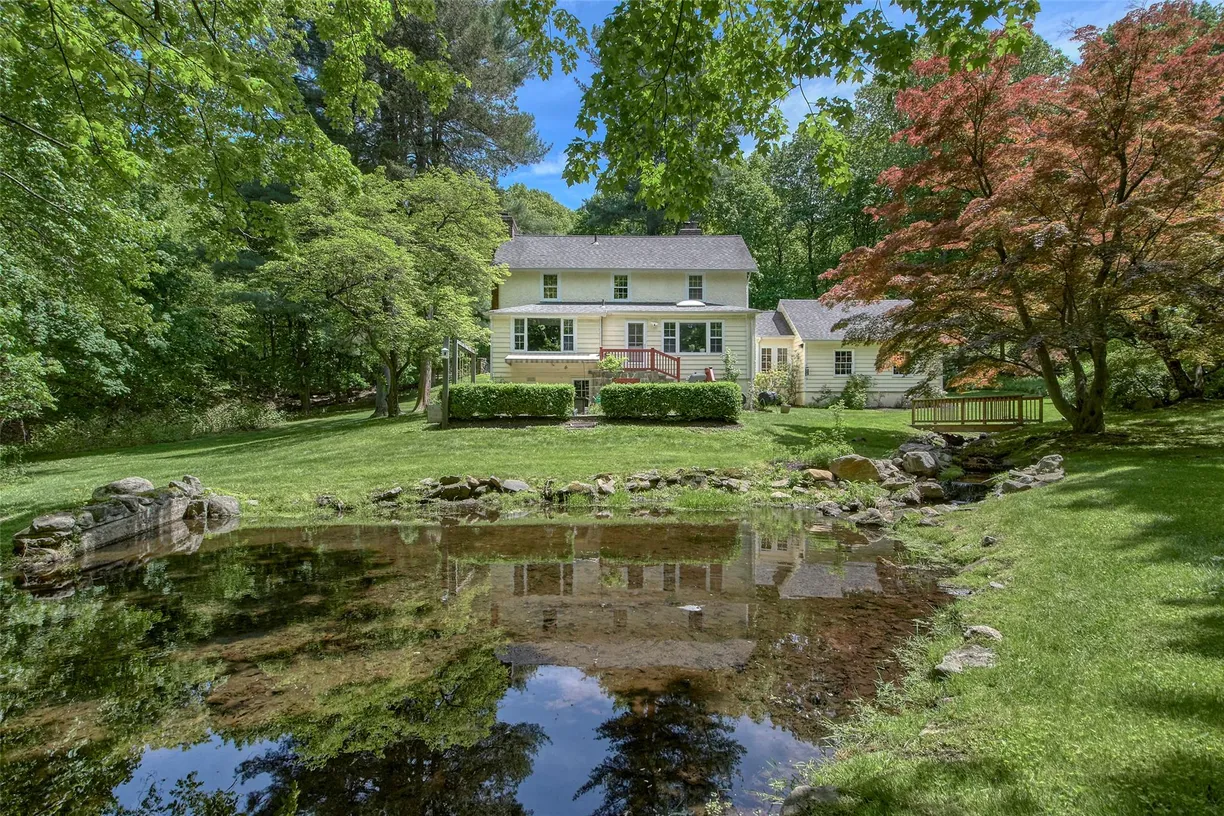 Westchester Real Estate | View 326 Millwood Road | Listing