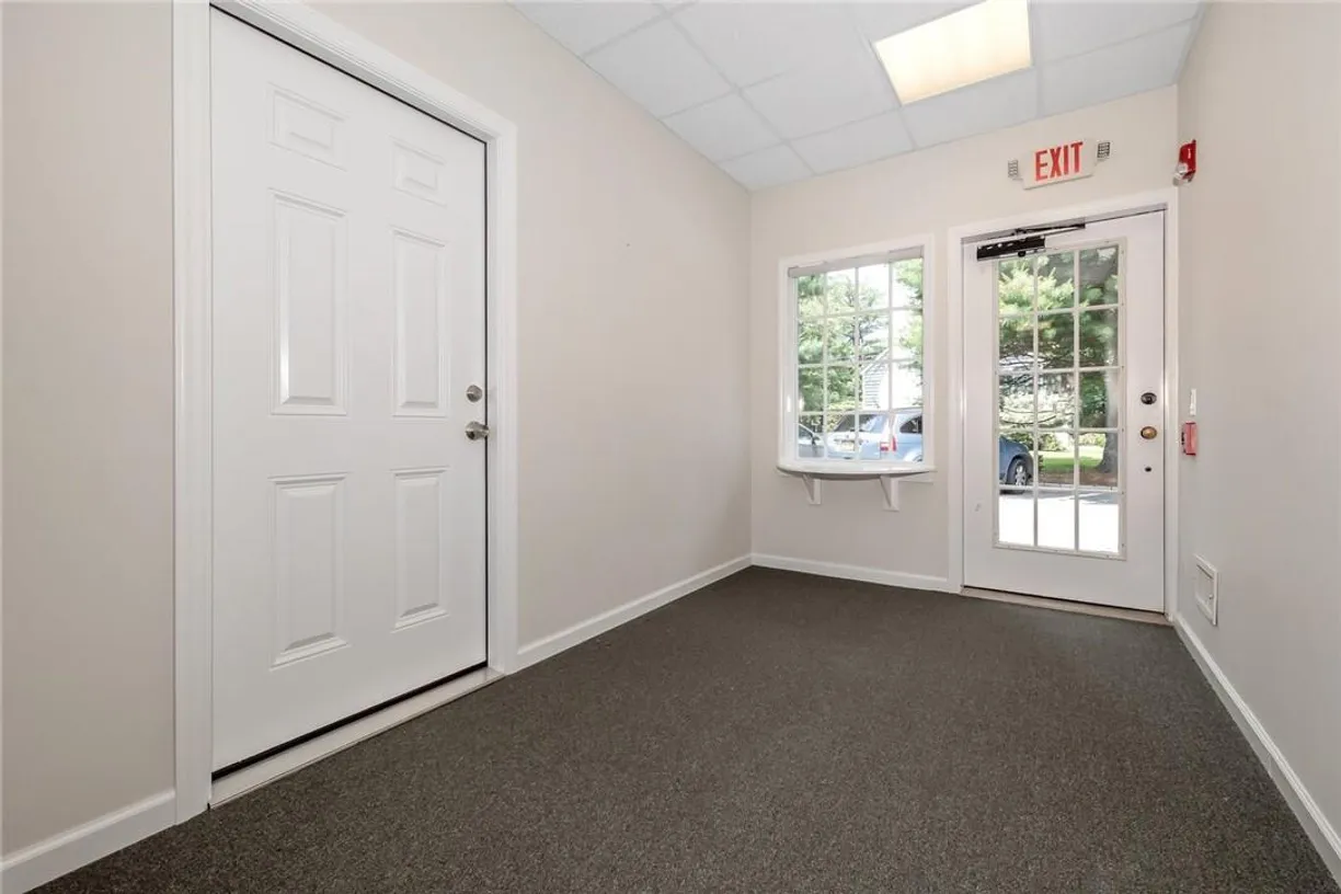 Westchester Real Estate | View 4 Macdonald Avenue, 3B | Listing