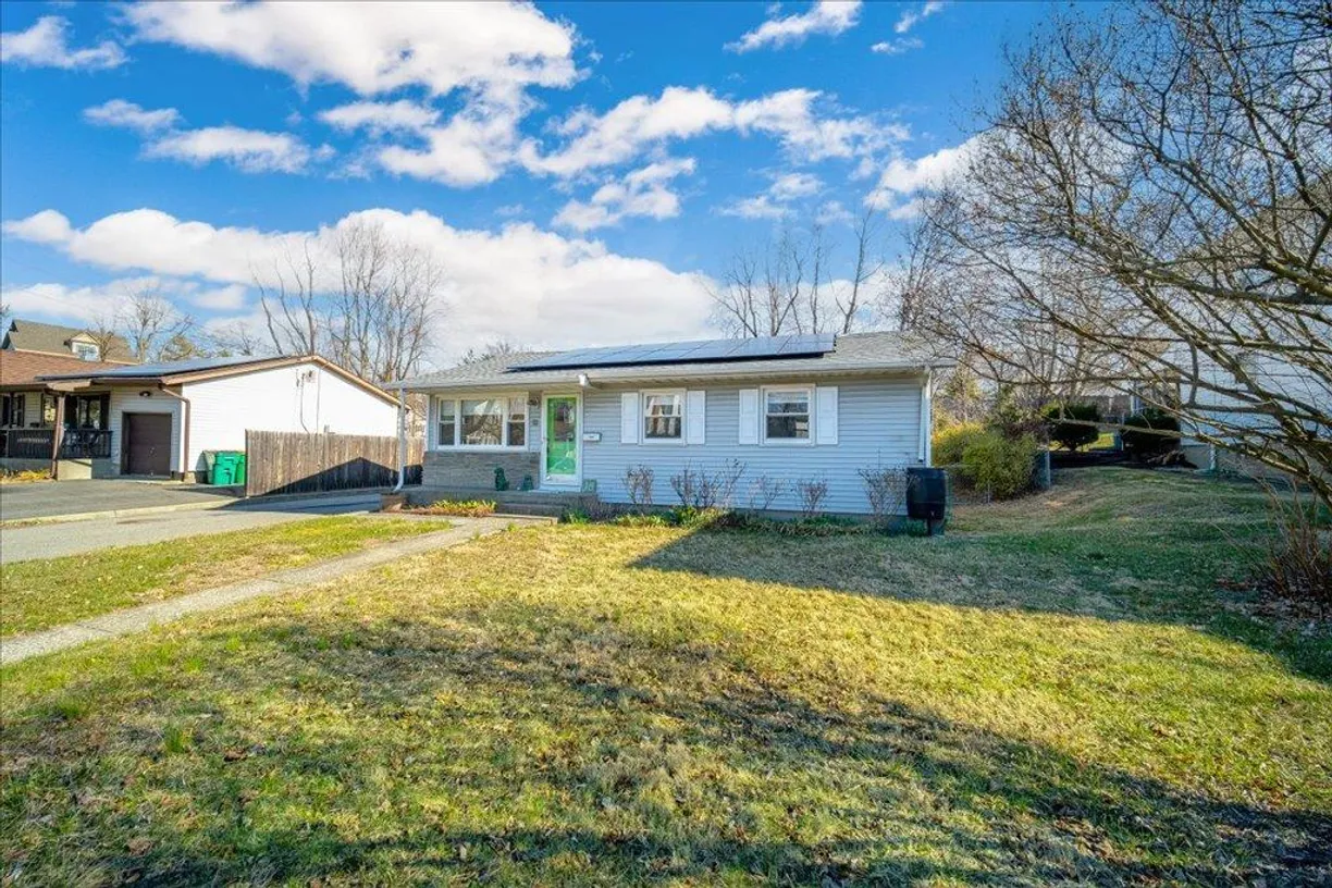 Hudson Valley Real Estate | View 18 Verplanck Avenue | Listing