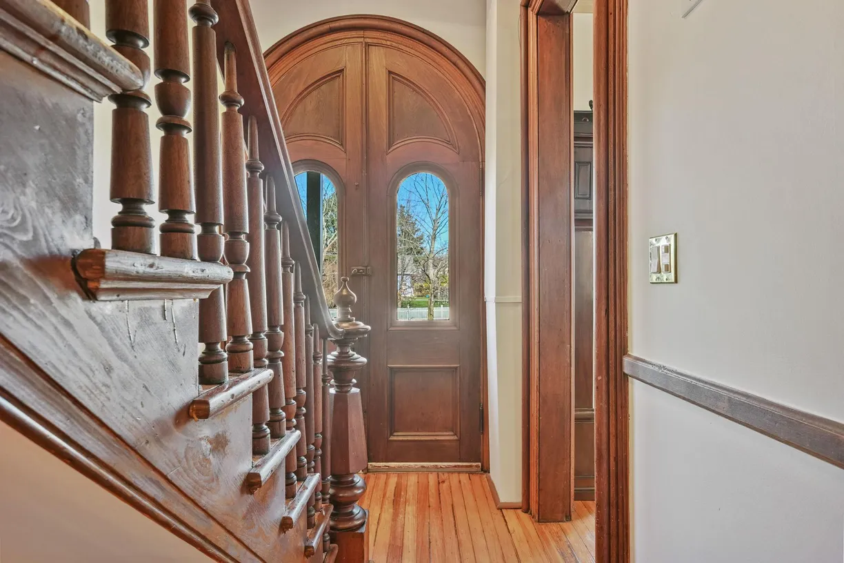 Westchester Real Estate | View 242 Melbourne Avenue | Listing