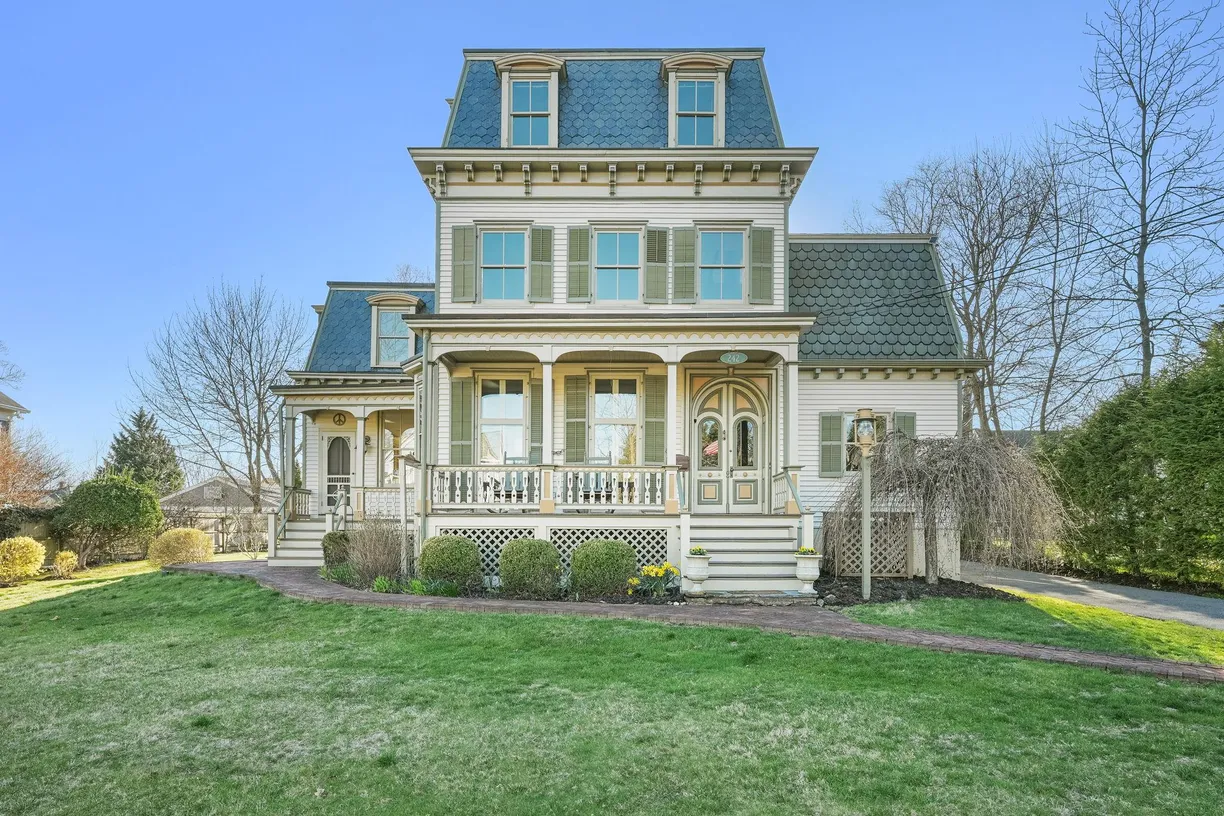 Westchester Real Estate | View 242 Melbourne Avenue | 5 Beds, 2 Baths
