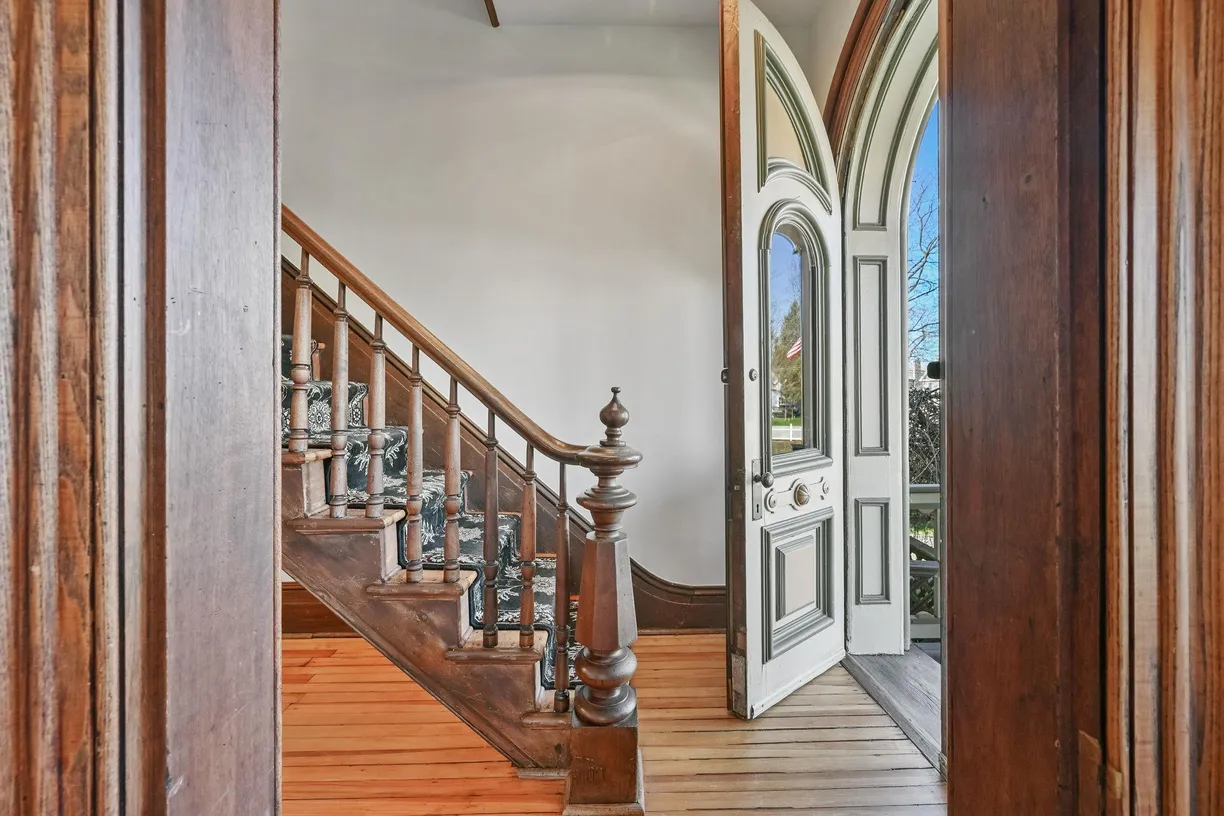 Westchester Real Estate | View 242 Melbourne Avenue | Listing