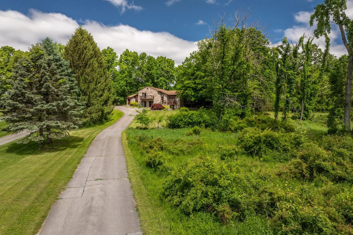 Rockland/Orange/NJ Real Estate | View 23 Fox Road | Listing