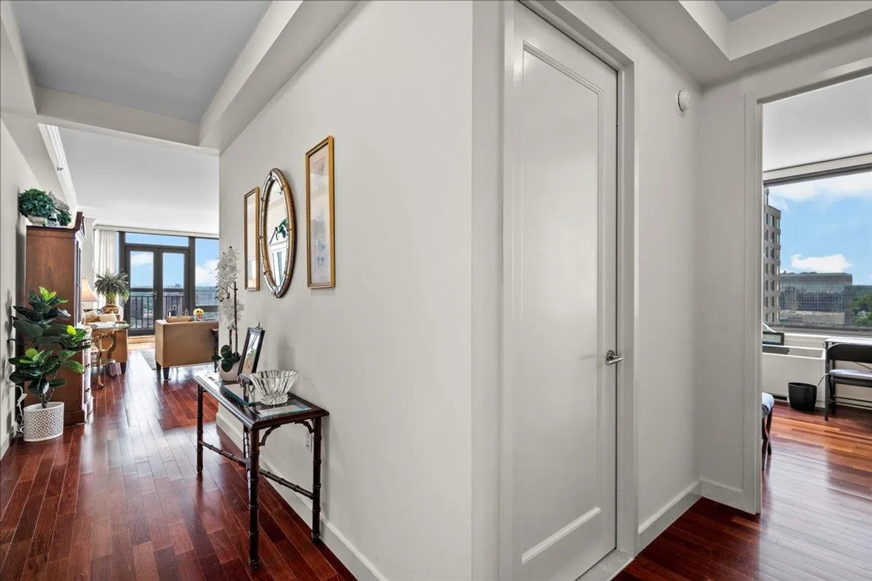 Westchester Real Estate | View 10 City Place, 18D | Listing