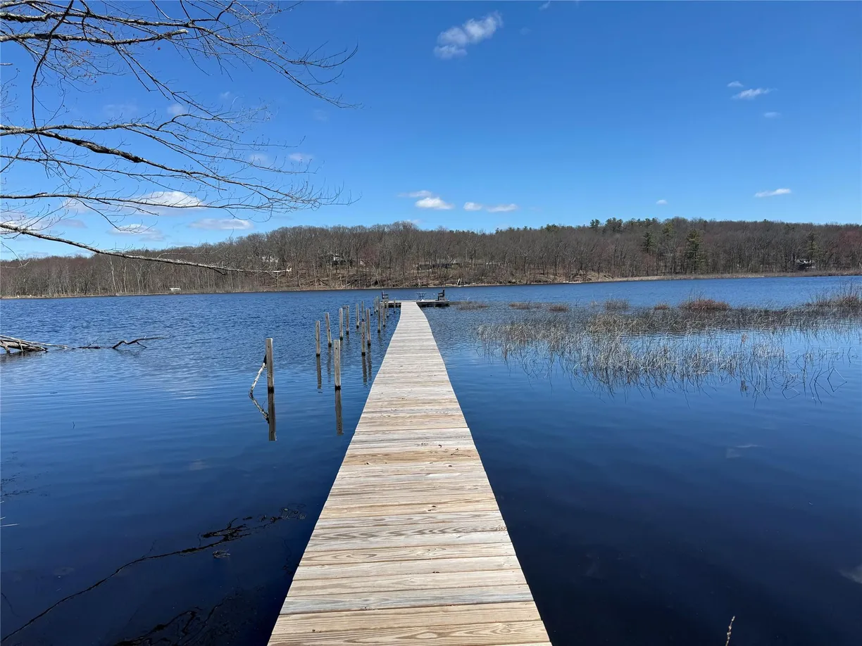 Hudson Valley Real Estate | View 125 Round Lake Road | 2 Beds, 2 Baths