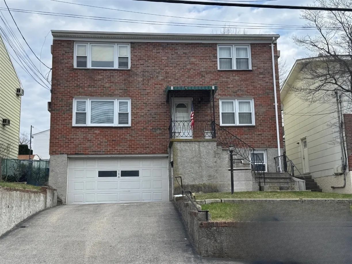 Westchester Real Estate | View 168 Bennett Avenue | 6 Beds, 2 Baths