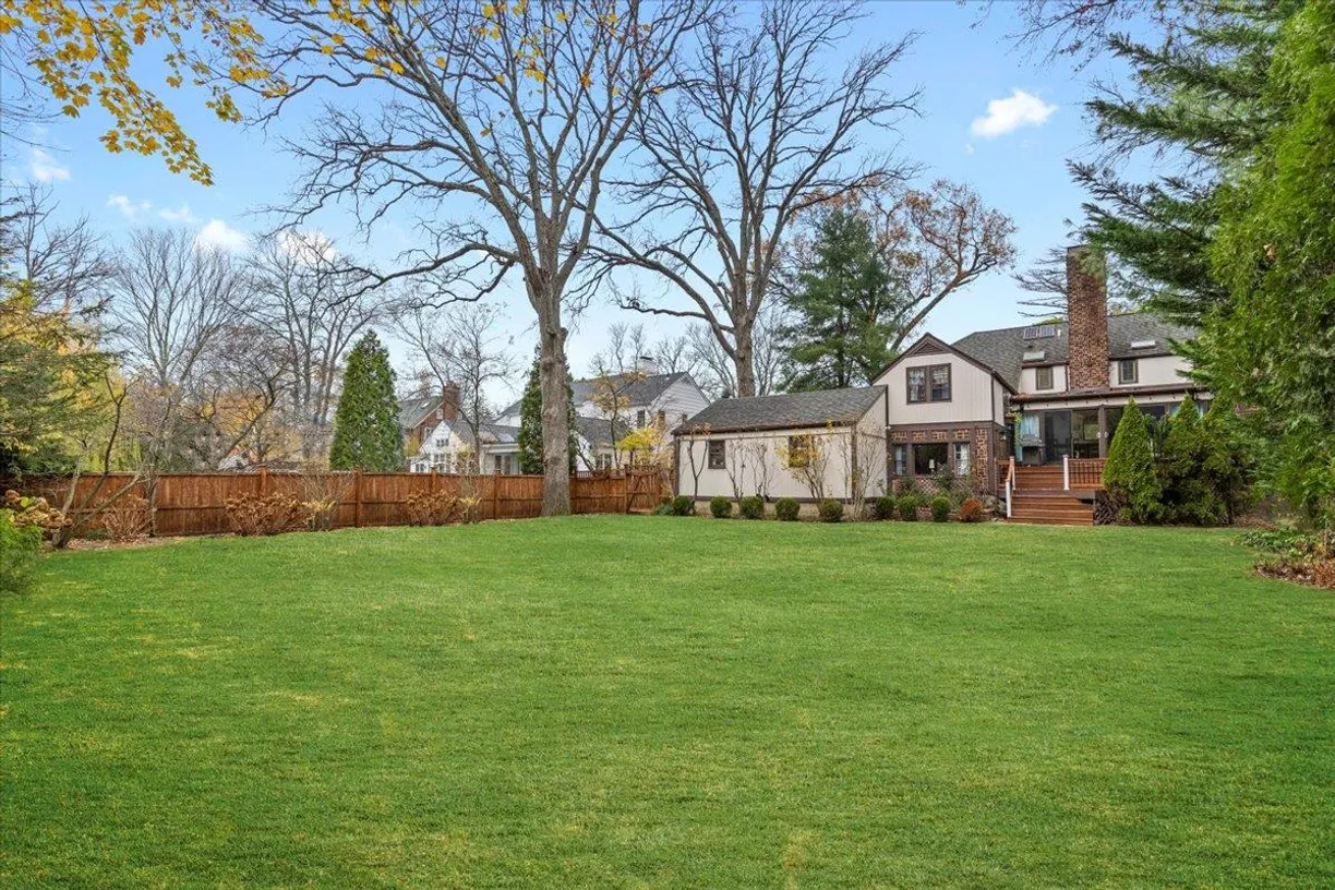 Westchester Real Estate | View 18 Holly Lane | Listing