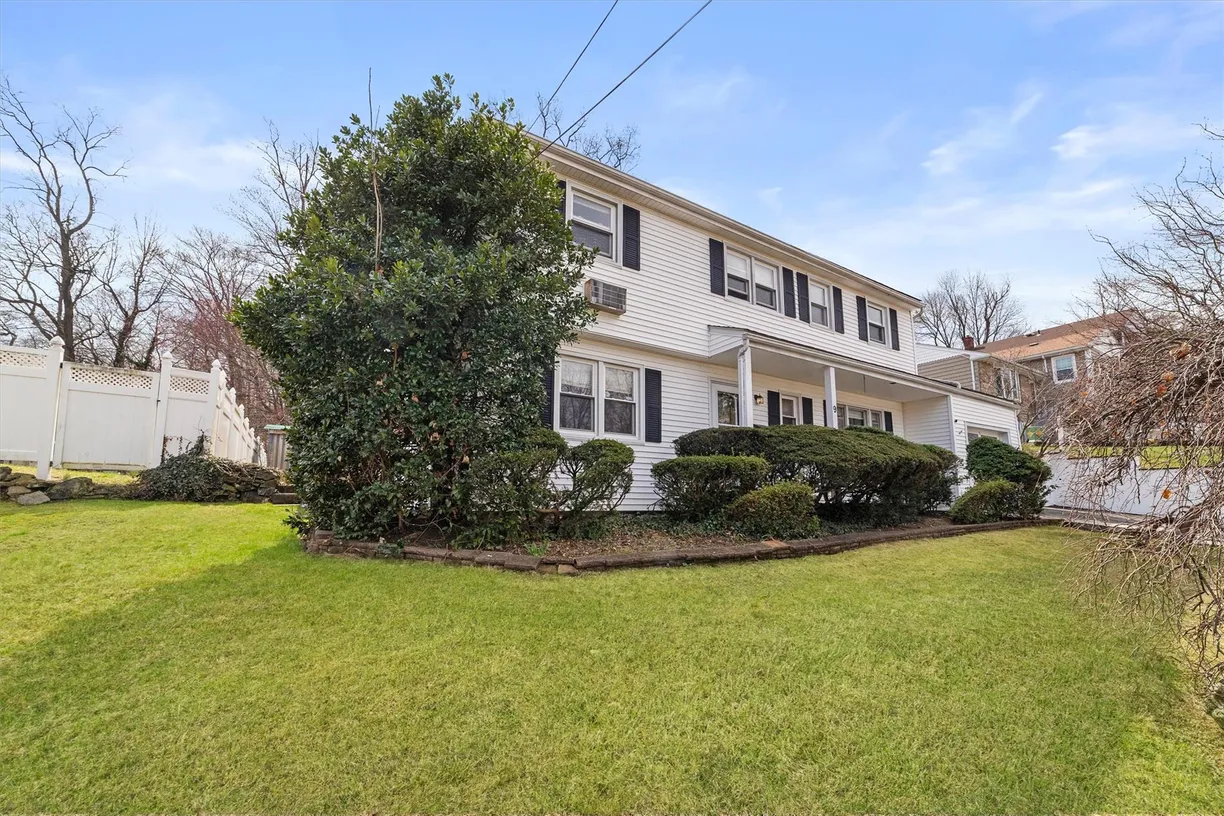Westchester Real Estate | View 9 Valley View Drive | Listing