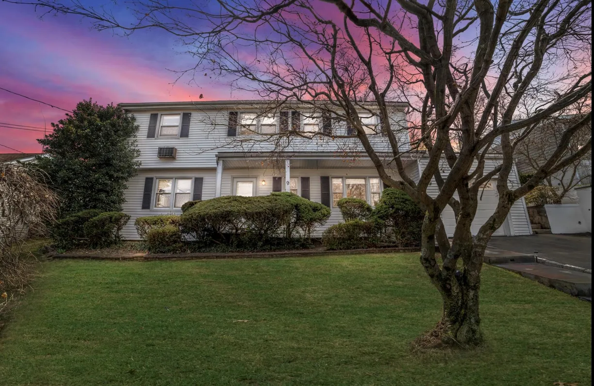 Westchester Real Estate | View 9 Valley View Drive | 4 Beds, 3 Baths