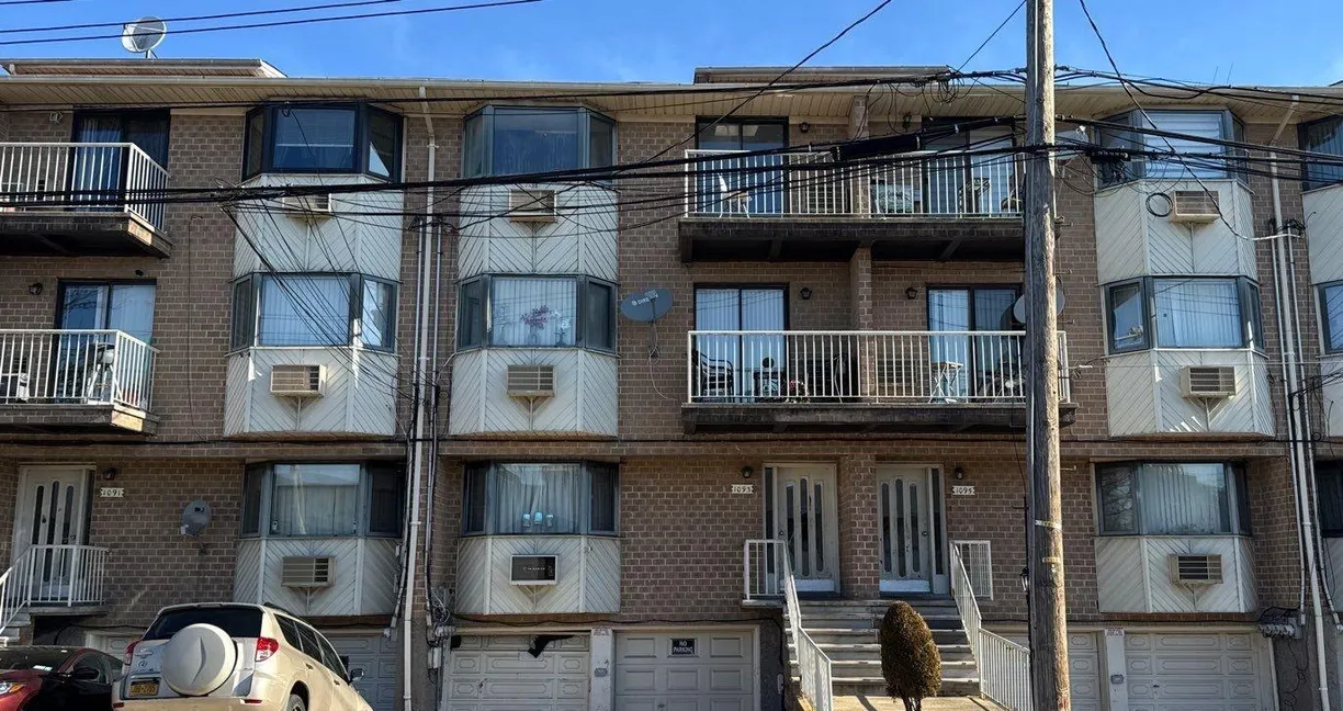 New York City Real Estate | View 1093 E 72nd Street, 13 | 1 Bed, 1 Bath