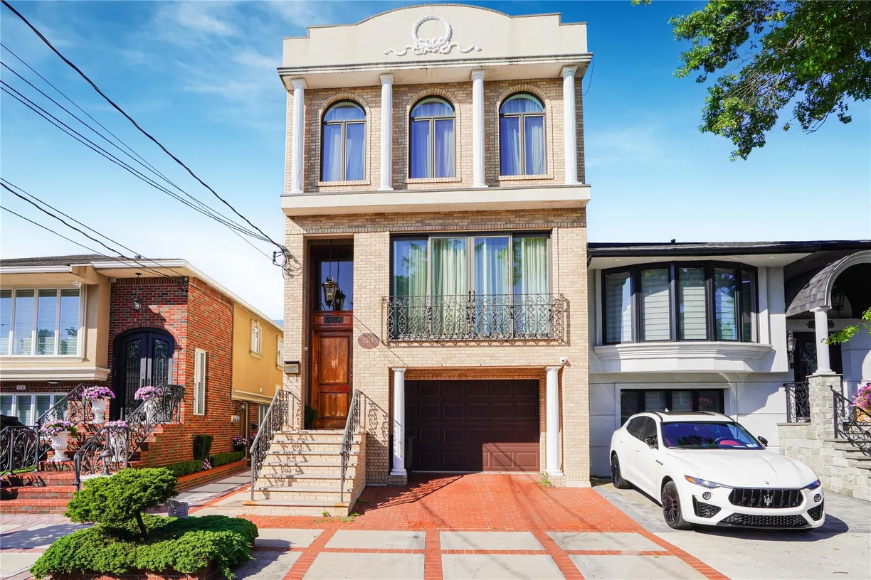New York City Real Estate | View 2314 National Drive | 5 Beds, 4 Baths