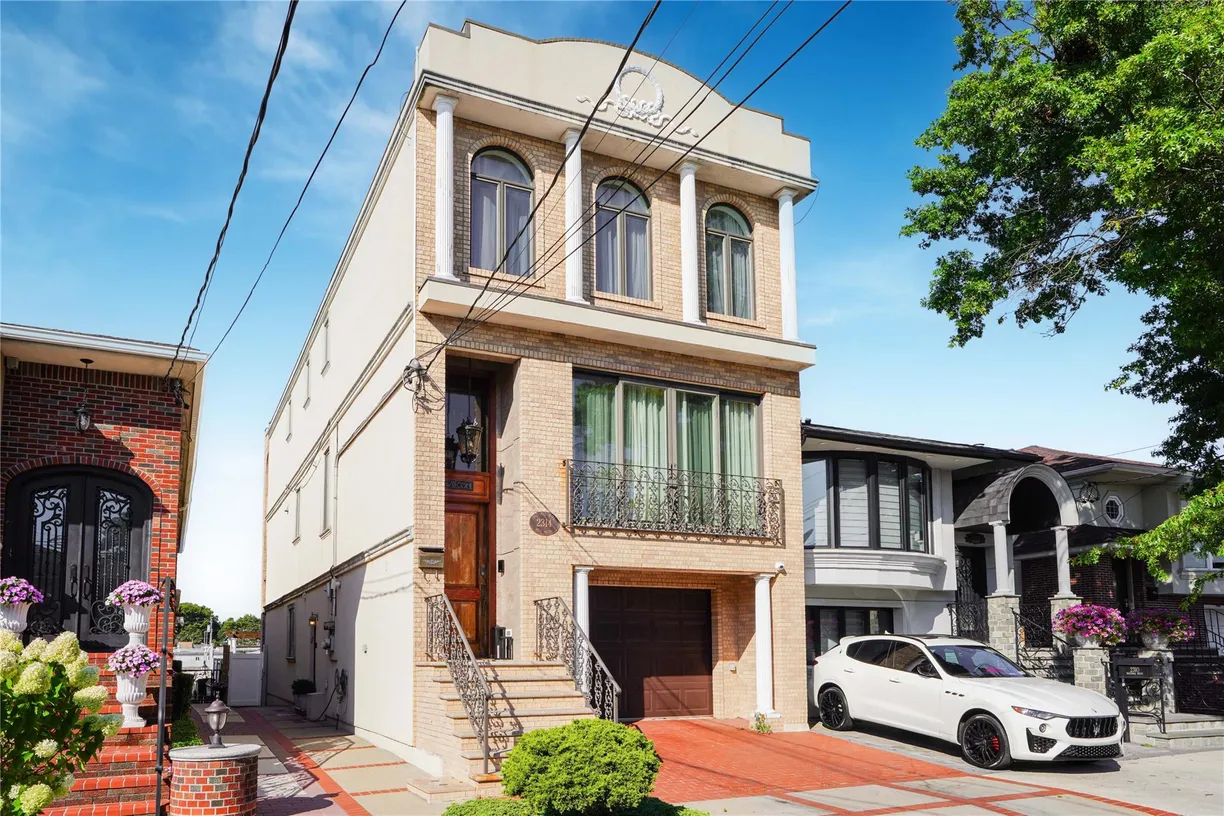 New York City Real Estate | View 2314 National Drive | Listing